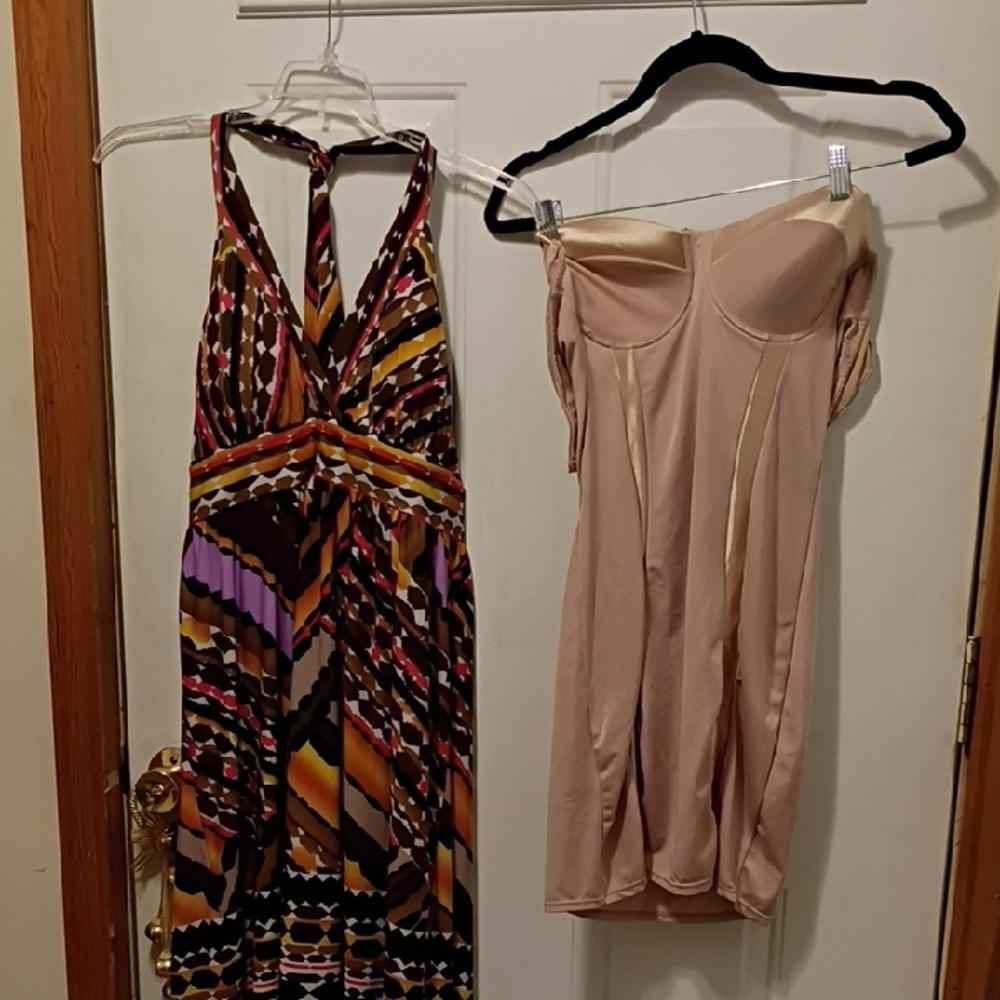 AGB Multicolor Halter 16 Midi Dress W/ Marilyn Monroe Shapeware 1X